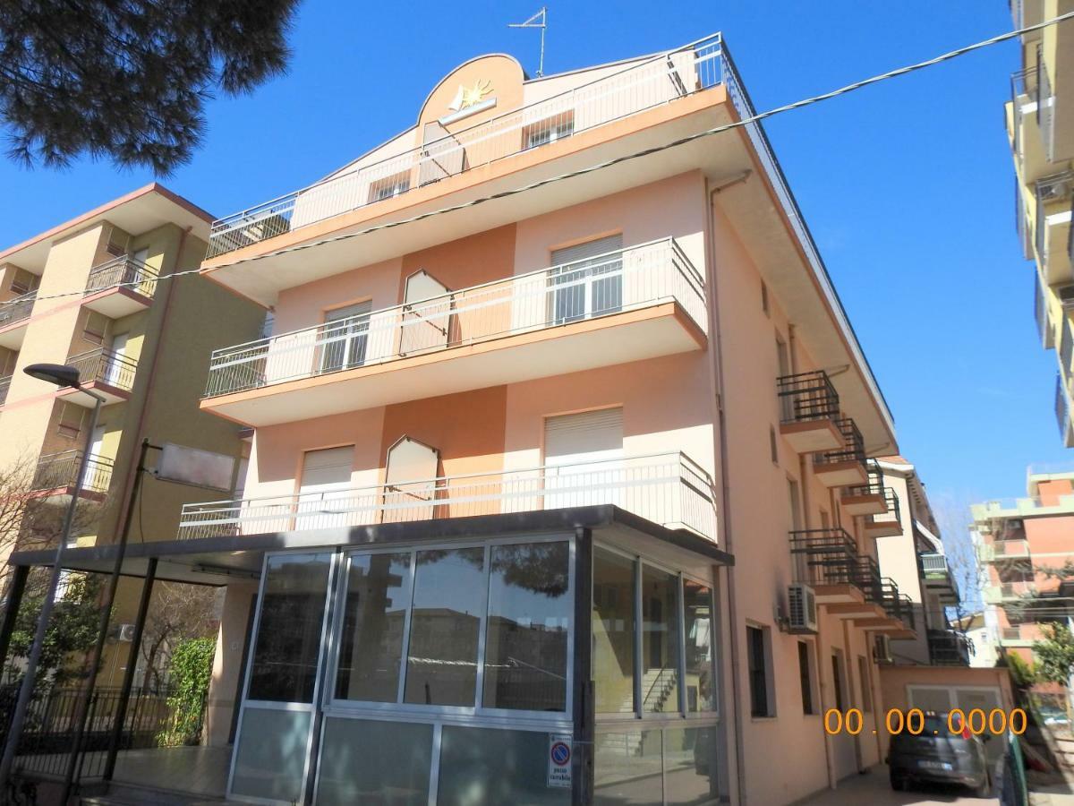Hotel La Bella Vita Rimini Eksteriør bilde
